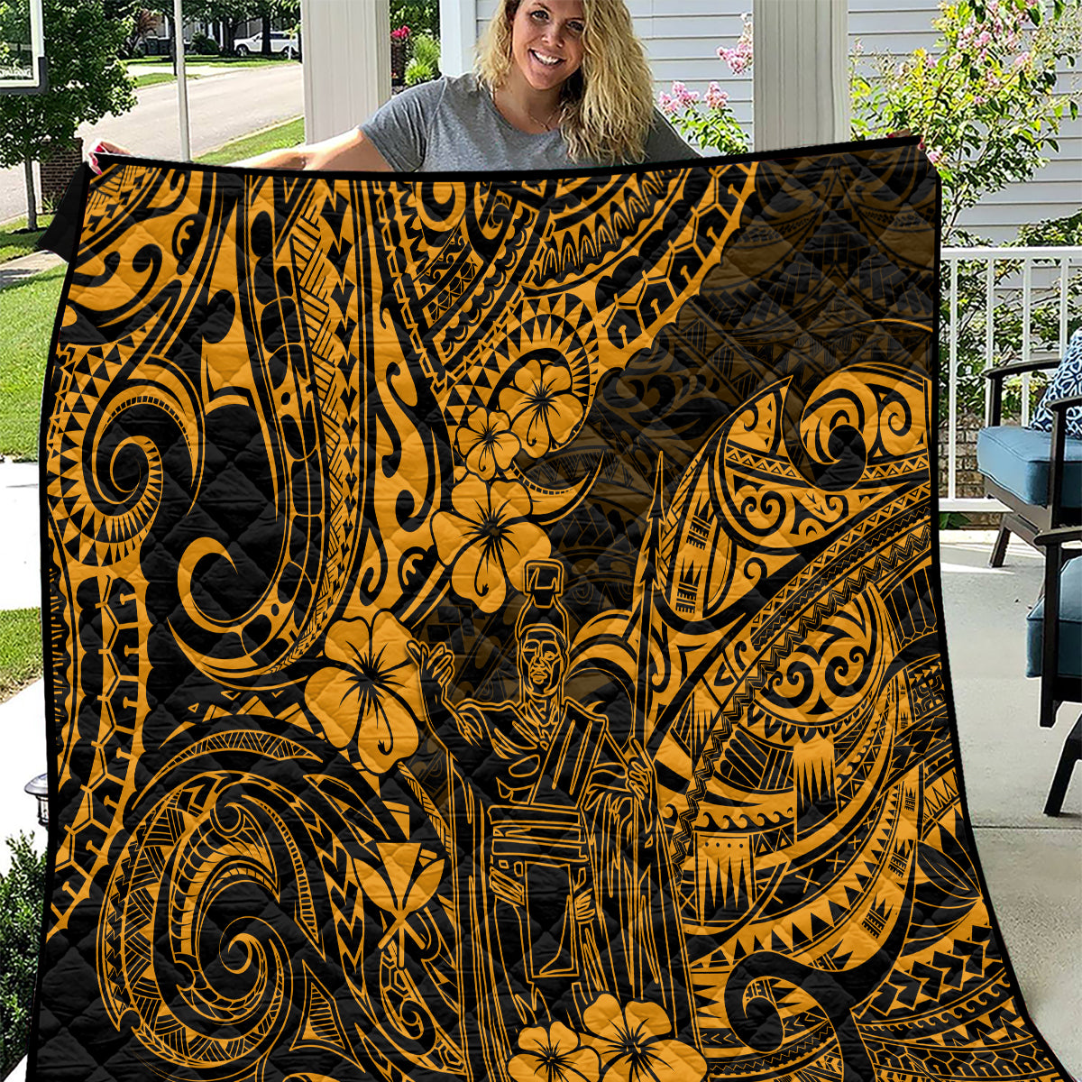 hawaii-king-kamehameha-quilt-polynesian-pattern-gold-version