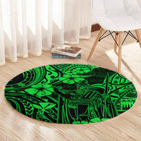 Green round Polynesian pattern carpet with warrior portrait and island tribal motifs