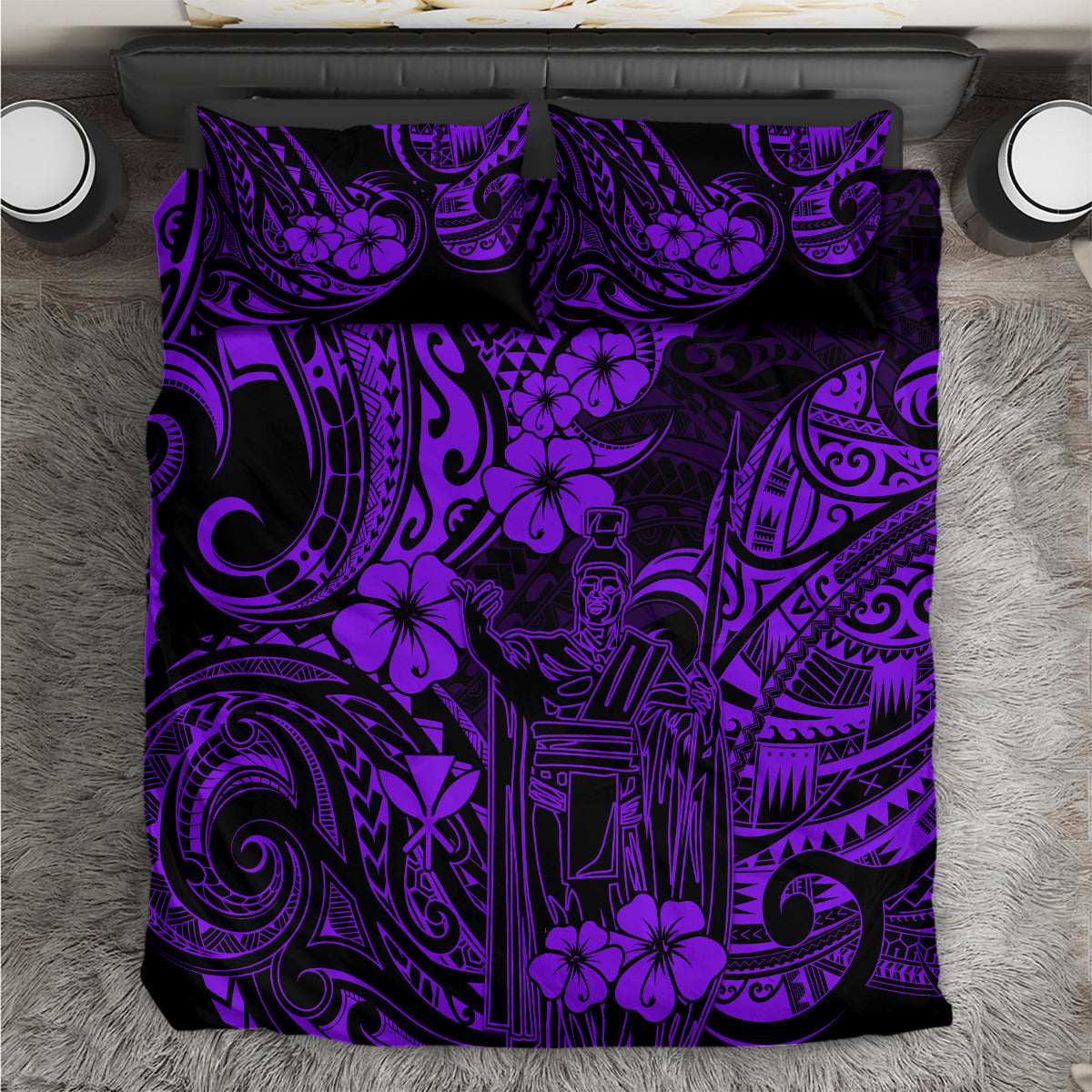 Purple Polynesian patterned bedding set with king-size duvet and matching pillowcases