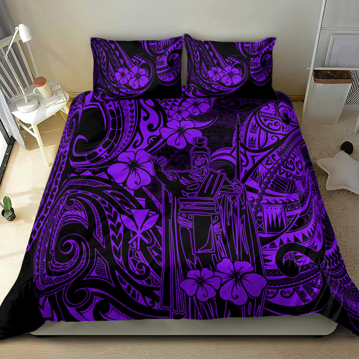 Purple Polynesian patterned king bedding set with duvet and two coordinating pillowcases
