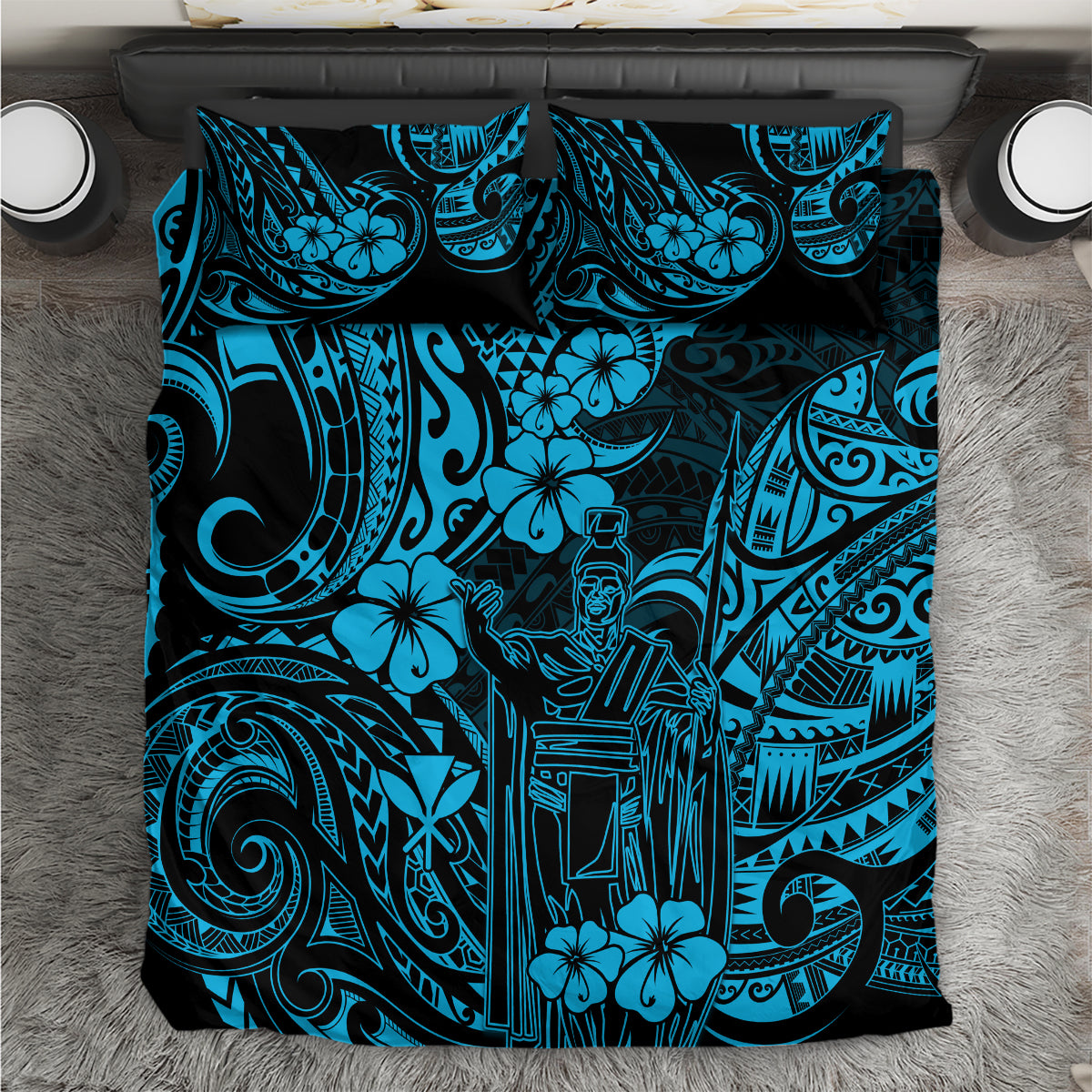 Polynesian-style bedding set comforter with bright blue and black geometric floral print