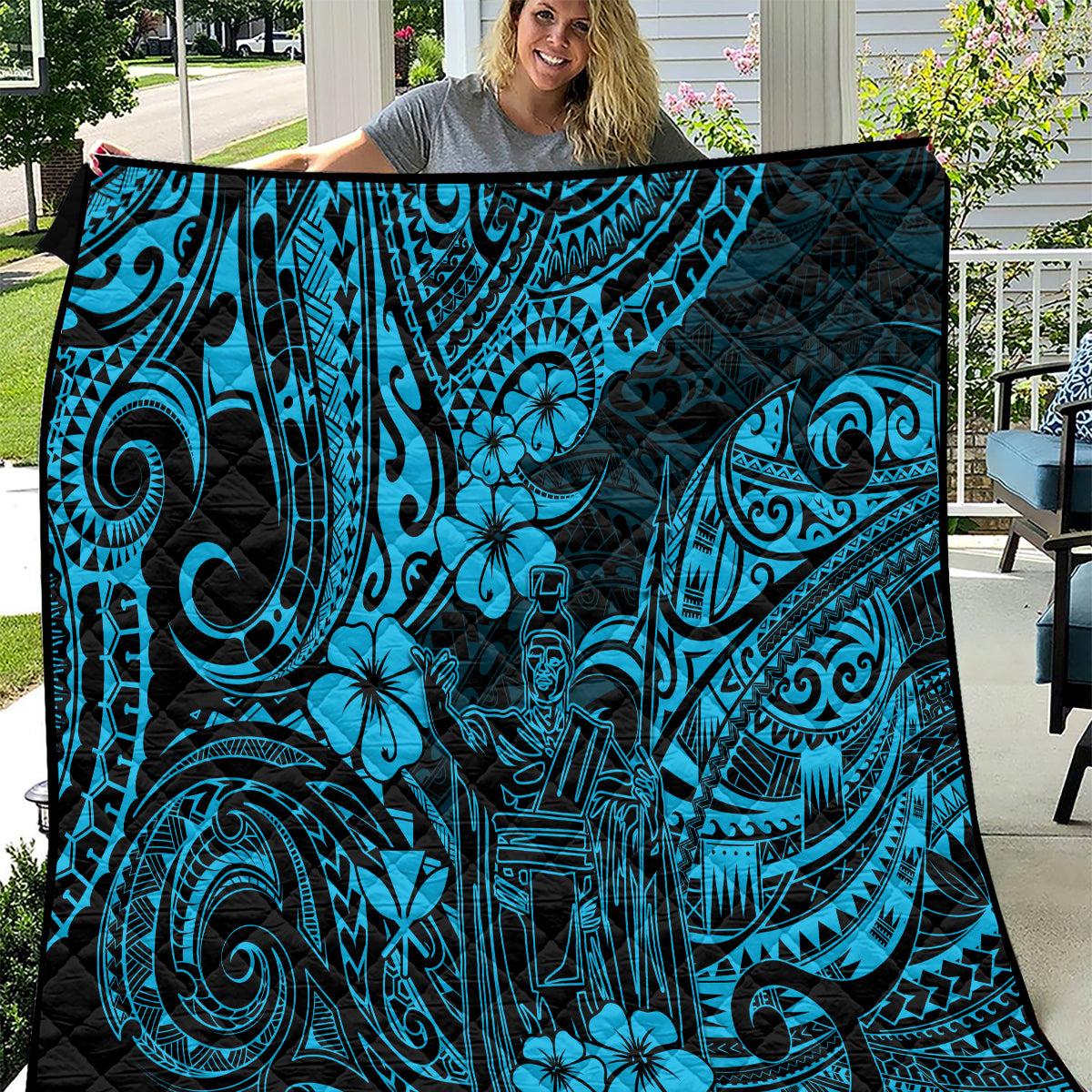 hawaii-king-kamehameha-quilt-polynesian-pattern-sky-blue-version