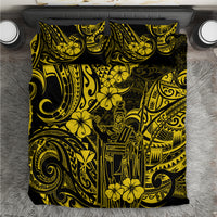 Yellow and black Polynesian pattern bedding set with coordinated pillowcases