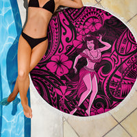 Close view of 150cm round beach blanket with pink/black hula girl pattern and white fringe