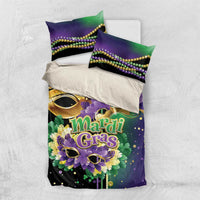 Mardi Gras bedding set with purple/green gradient pillowcases and matching duvet cover
