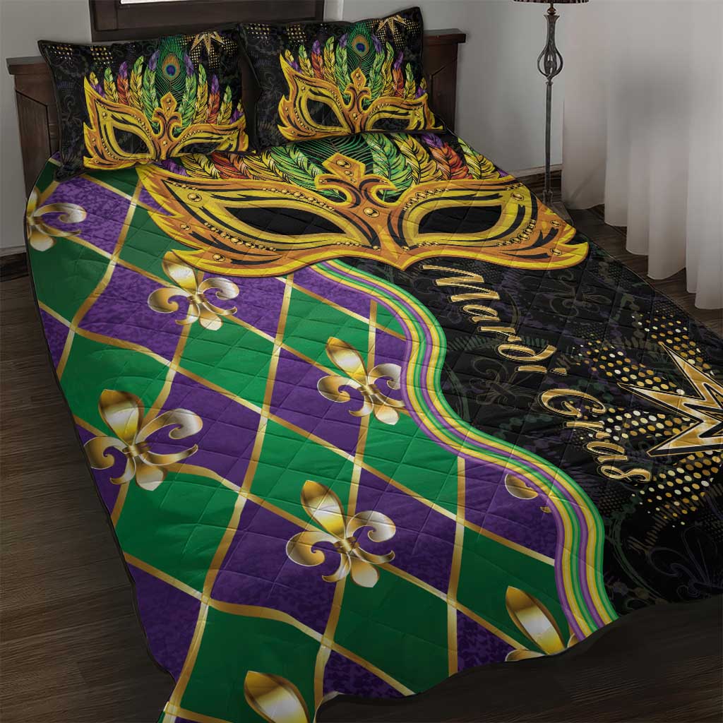 Mardi Gras Quilt Bed Set Gold Mask Unique Style - Wonder Print Shop