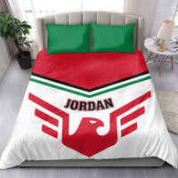 Jordan bedding set: red-and-white duvet with green striped band and two green pillows