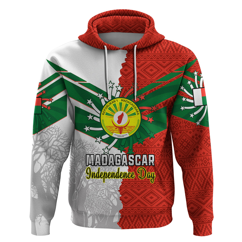 personalised-26-june-madagascar-independence-day-hoodie-baobab-mix-african-pattern