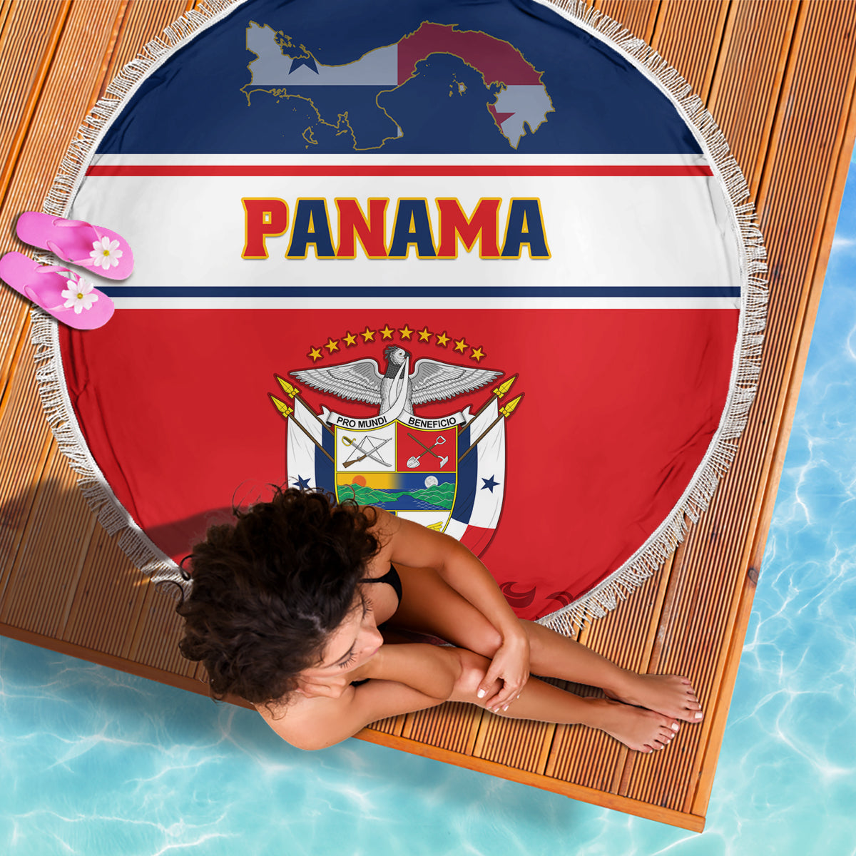 Round fringed beach blanket with Panama coat of arms and “PANAMA” banner, red white blue