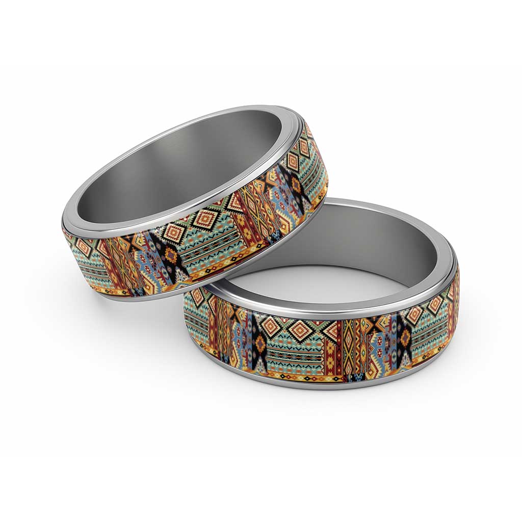 Native American Navajo Wolf Classic Ring Grunge Pattern