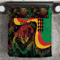 Reggae bedding set with green duvet featuring lion face artwork, red and yellow crescent shapes, 2 pillows