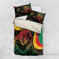Reggae bedding set with green duvet, lion artwork, red and yellow crescent details; 2 pillows