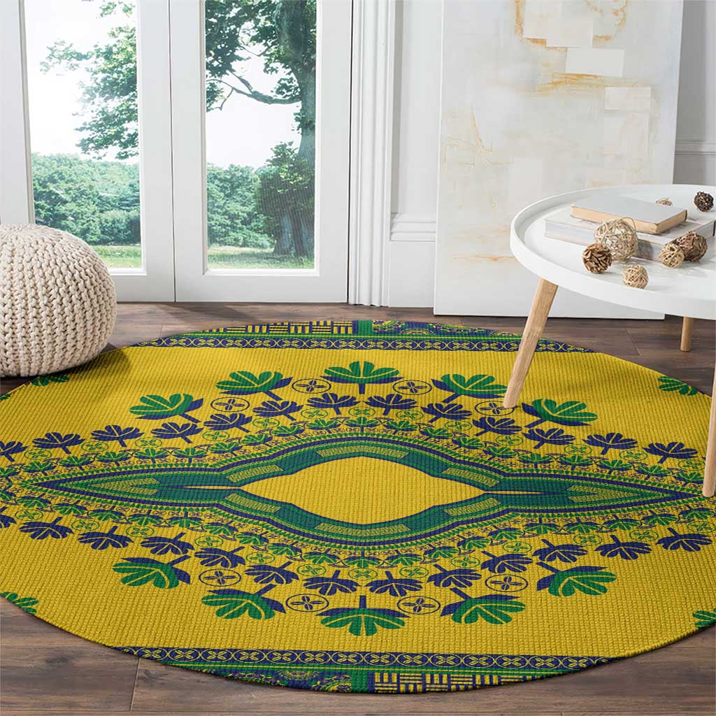 Yellow round carpet with green center stripe and blue leaf pattern border