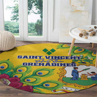 Yellow round rug with peacock-feather design and illustrated crest