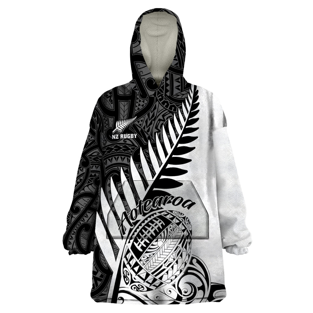 new-zealand-silver-fern-rugby-wearable-blanket-hoodie-aotearoa-maori-white-version