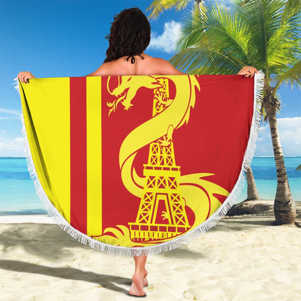 Fringed round beach blanket: red/yellow flag with golden dragon and Eiffel Tower