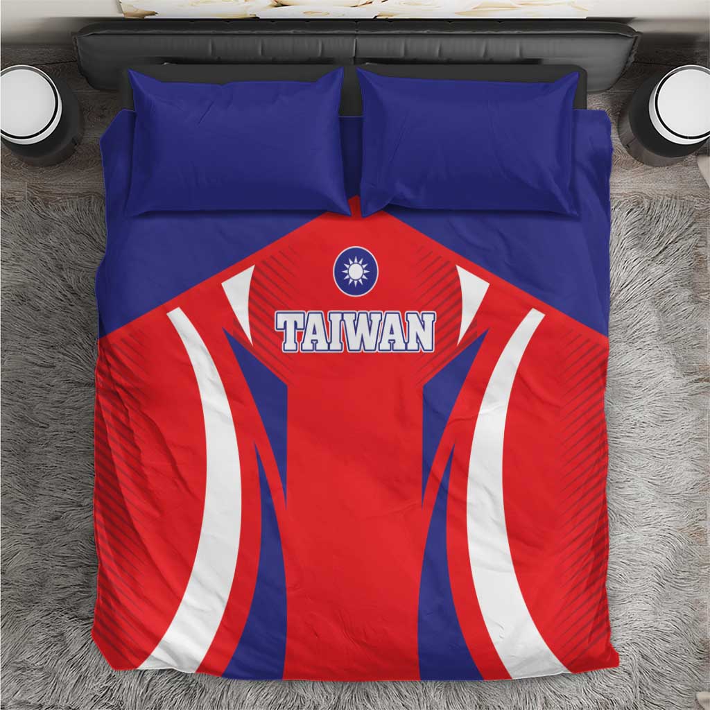 Taiwan-themed bedding set with blue pillowcases and red-blue duvet with Taiwan graphic