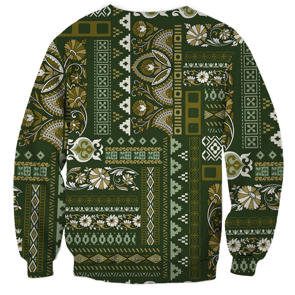 Green crewneck sweatshirt with long sleeves, full front Persian patchwork pattern