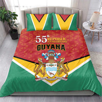 Flag-style bedding set with crest: red center, green border, yellow details, two pillows