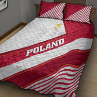 Quilt bed set featuring 'POLAND' text across red-and-white diagonal panels with matching pillows