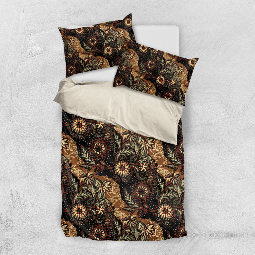 Batik Pedalaman Semen Lereng Style Bedding Set Indonesian Traditional Pattern
