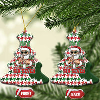 Funny Santa Claus Says Six Seven Ceramic Ornament Christmas Houndstooth Pattern - Wonder Print Shop