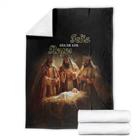 Black blanket with Three Kings and baby Jesus print