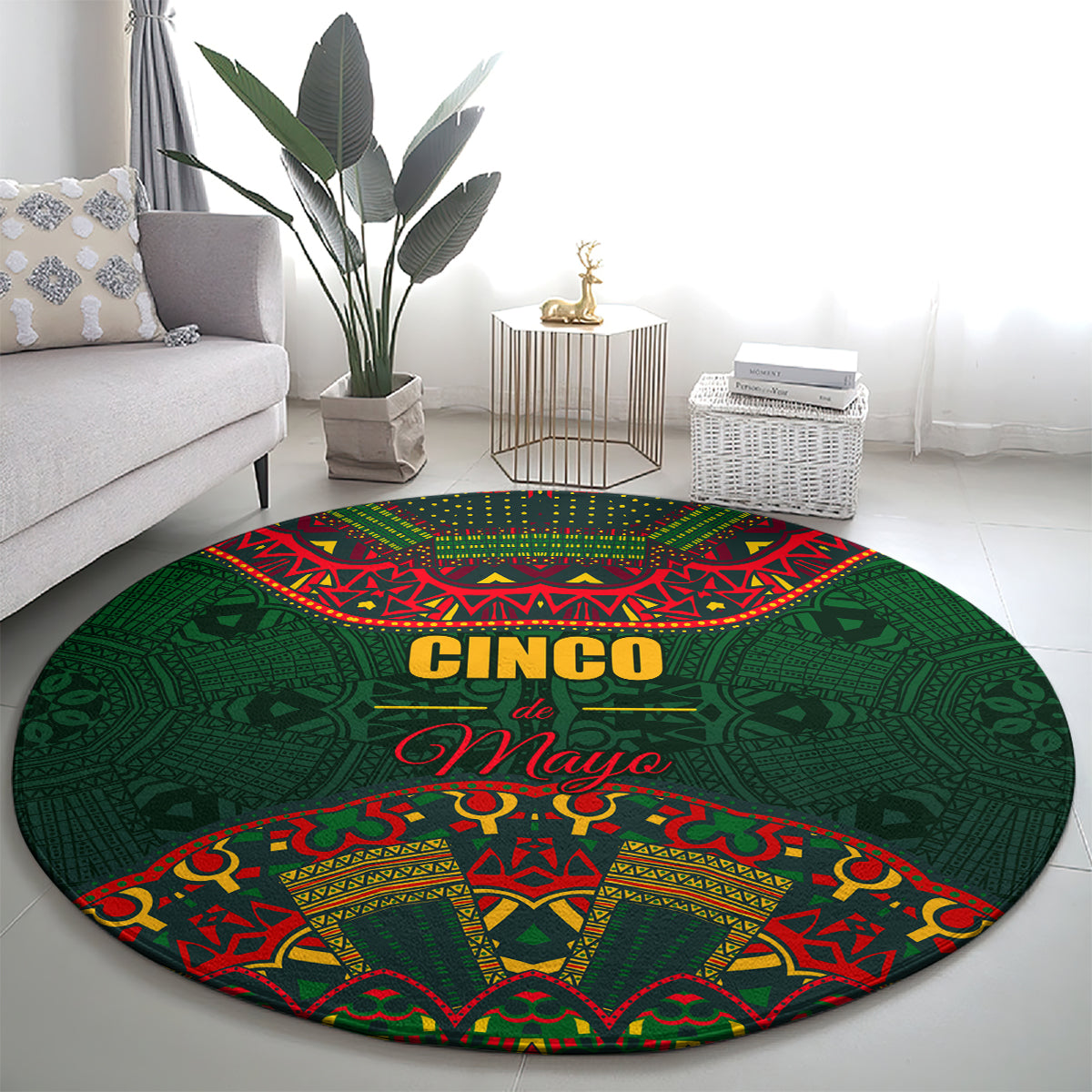 Green round carpet showing “Cinco de Mayo” script with vibrant folk mandala design