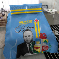 Blue duvet with portrait and flag emblem, paired with two matching pillows with yellow stripes