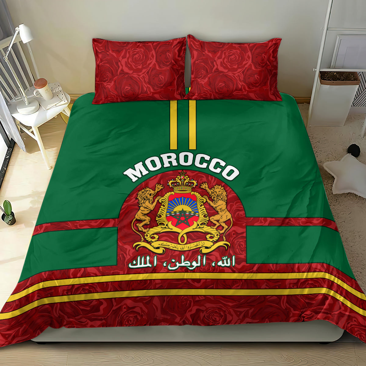 Morocco themed bedding set with green duvet, red rose pattern borders, Moroccan coat of arms, 2 shams