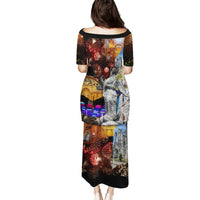 Long dress with short sleeves, round neck, back city and fireworks print