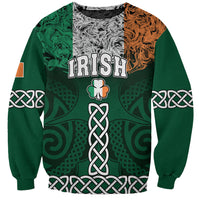Unisex green sweatshirt with 'IRISH' print, shamrock and Celtic knot pattern, crew neck