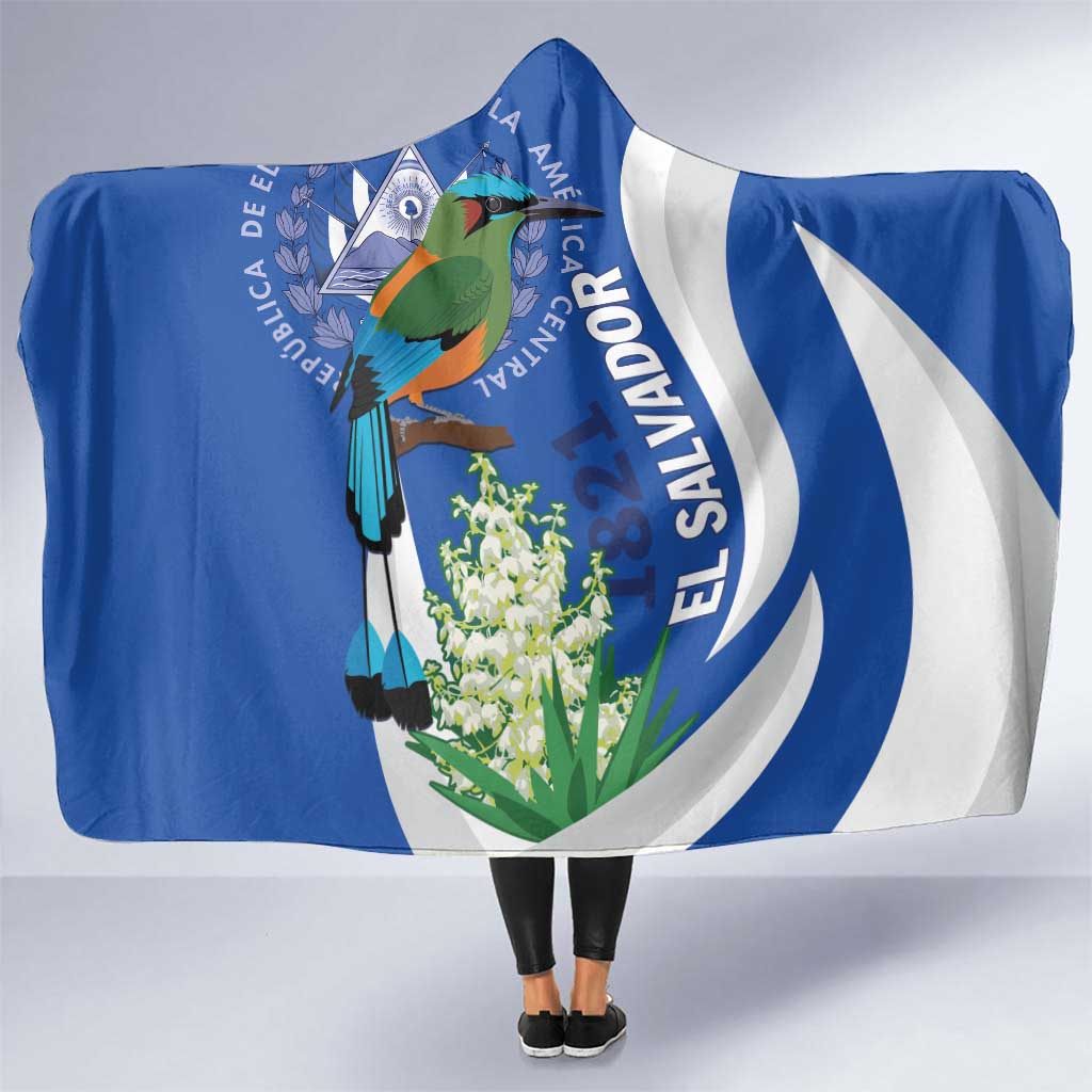 El Salvador Independence Day Hooded Blanket Flor De Izote With Turquoise Browed Motmot