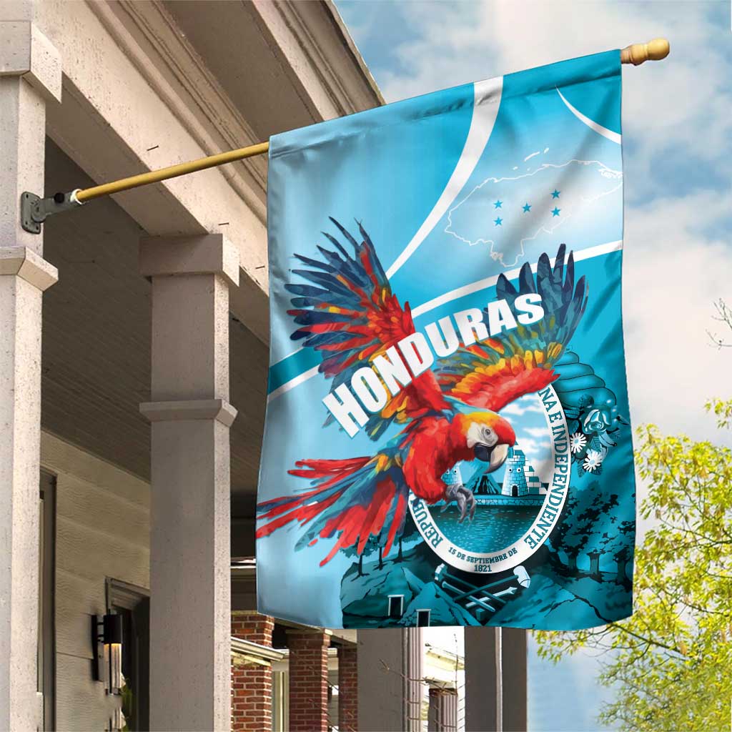 Honduras Independence Day Garden Flag Scarlet Macaw Sky Blue - Wonder Print Shop