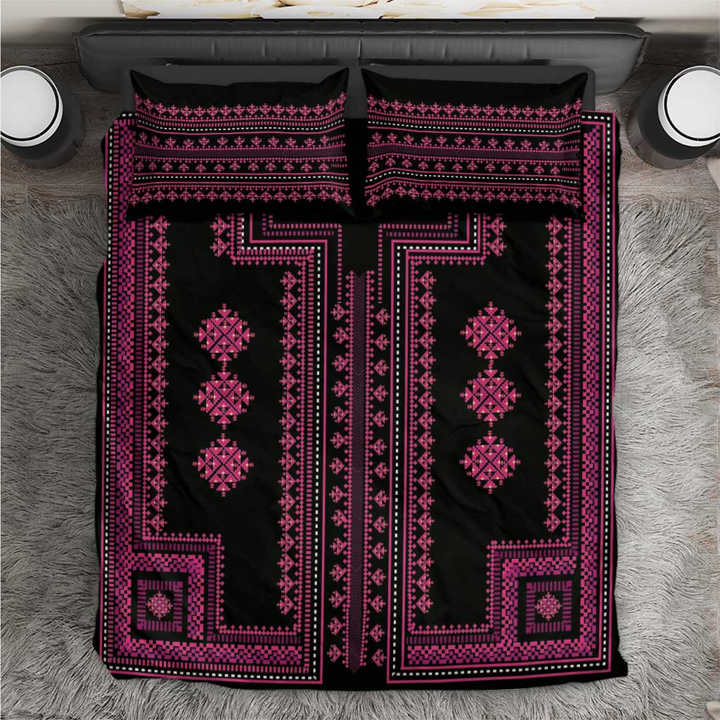 Black bedding set with magenta traditional geometric pattern and matching pillow covers