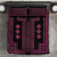 Black bedding set with magenta traditional geometric pattern and matching pillow covers