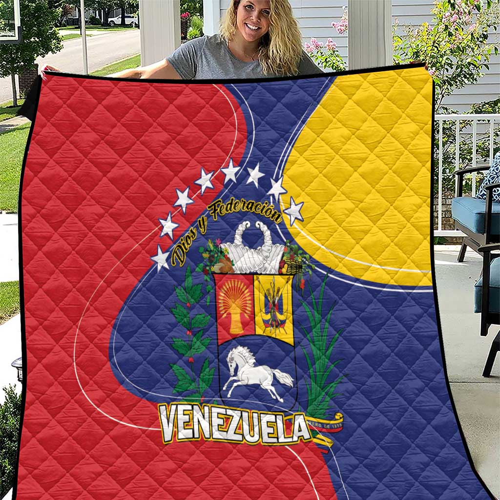 Venezuela Quilt Coat Of Arms Curve Style