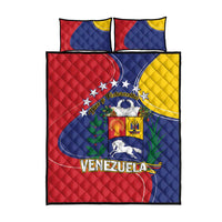 Venezuela flag quilt bed set with red, blue and yellow crest design and two pillows