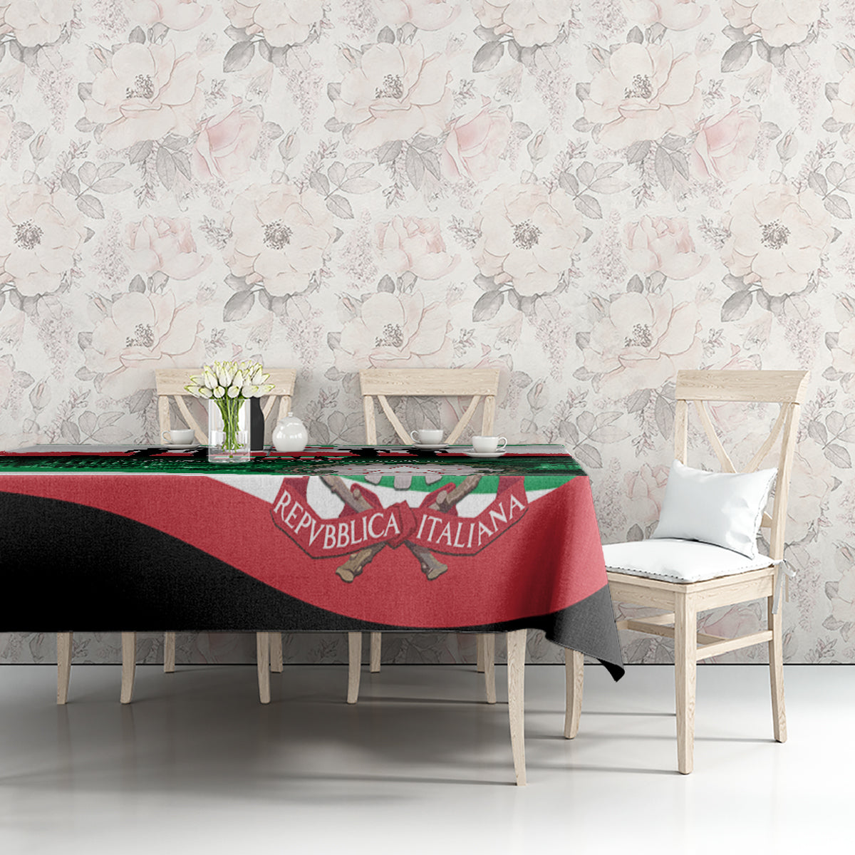 Republic Day tablecloth with red and green stripes, “Repubblica Italiana” text