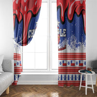 Hanging Chile Christmas curtain with red and blue fabric, Santa, snowflakes, and Feliz Navidad
