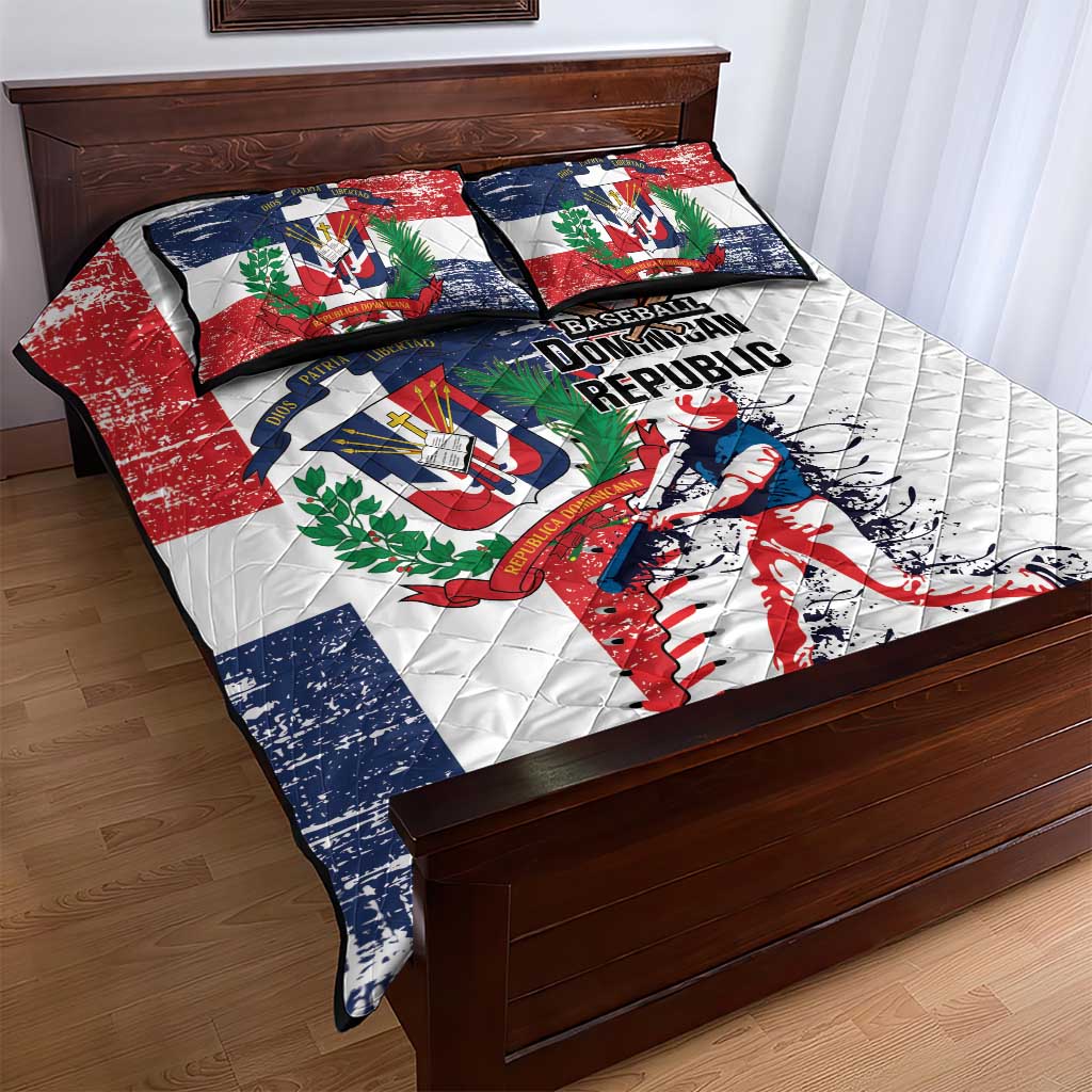 White quilt bedspread with Dominican Republic baseball art and flag colors, two pillow shams