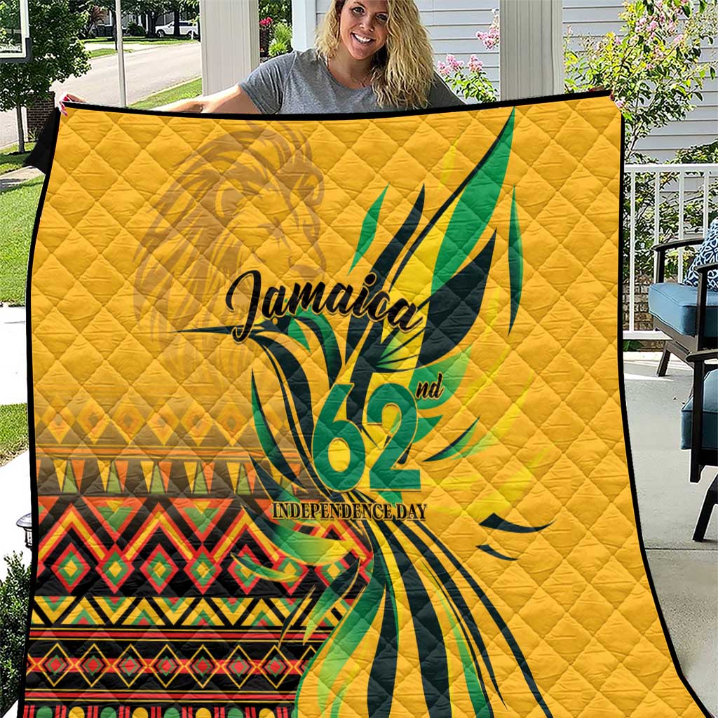 Personalized Jamaica Independence Day 1962 Quilt Jumieka Streamertail Reggae Pattern