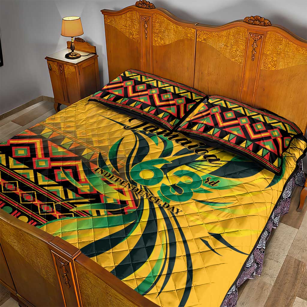 Jamaica Independence Day 1962 Quilt Bed Set Jumieka Streamertail Reggae Pattern