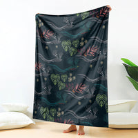 Guatemala Quetzal Bird Pattern Blanket Embroidery Effect