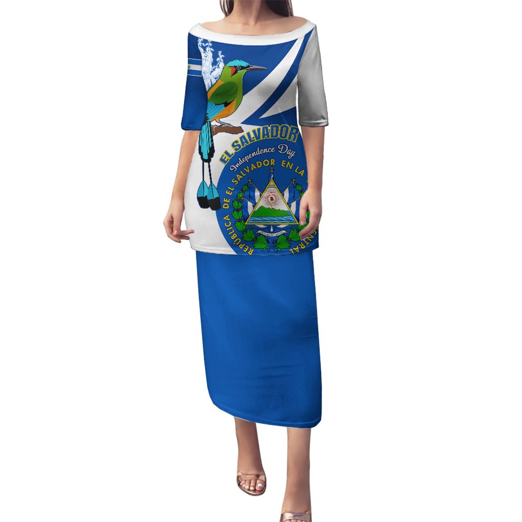 Women's blue and white personalized Independence Day long dress with graphic parrot design