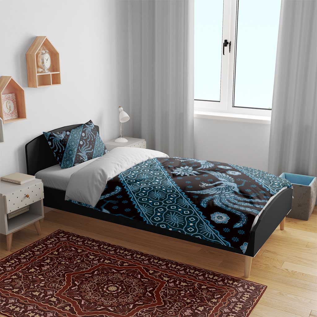 Blue batik-pattern bedding set with duvet and matching pillowcases