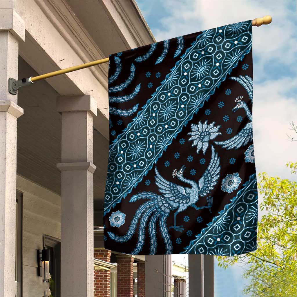 Indonesia Batik Pattern Garden Flag Blue Version - Wonder Print Shop