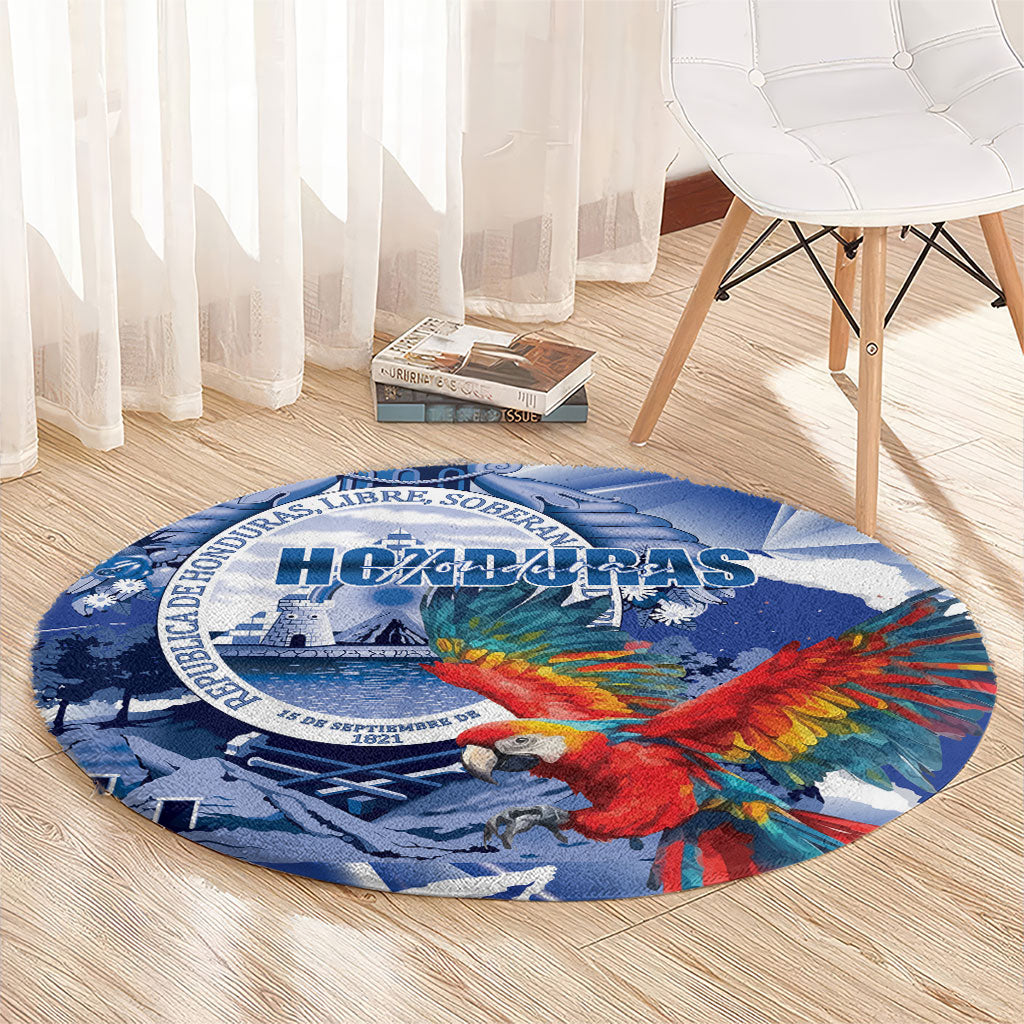 Honduras Scarlet Macaw Round Carpet Happy Independence Day