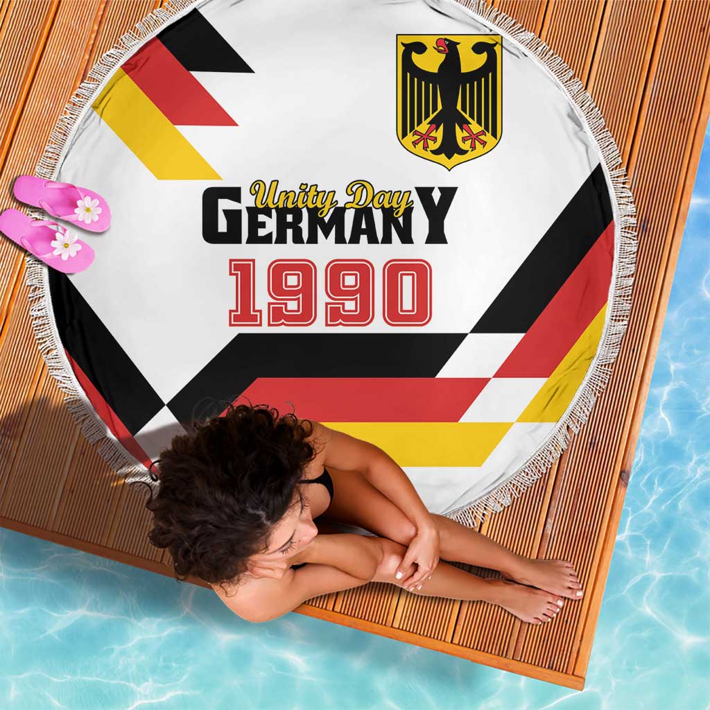 Round white beach blanket with Unity Day Germany 1990 graphic, flag stripes, fringed edge