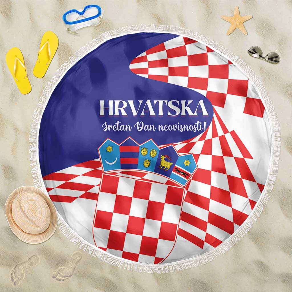 Round beach blanket with fringe edge, blue panel and red-white checker pattern